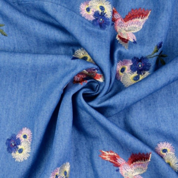 Jeans Stickerei, Vögel und Blumen, bunt auf bluejeans, Little Darling
