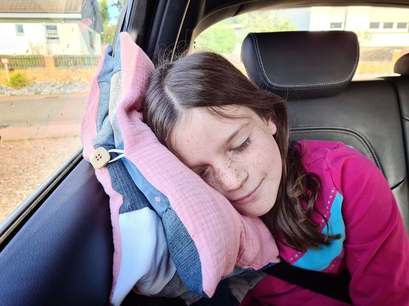 Urlaubs-Must-Have: Kissen für die Autofahrt nähen - JanaKnöpfchen